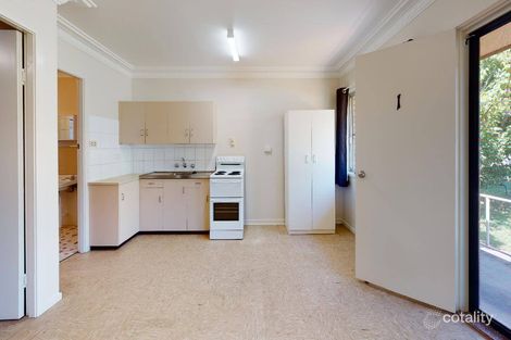 1/31-33 Aberglasslyn Rd, Rutherford, NSW 2320