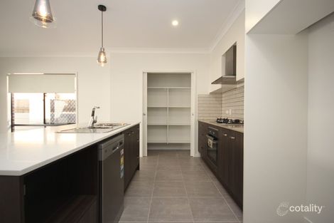 Property photo of 4 Munich Court Spring Mountain QLD 4300