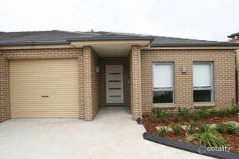 Property photo of 14 Marsden Crescent Peakhurst NSW 2210