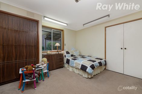 Property photo of 17 Dendaryl Drive Bundoora VIC 3083