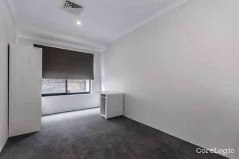 Property photo of 10 Hillview Place Thornlie WA 6108