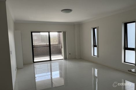 Property photo of 1/2 Glenmore Ridge Drive Glenmore Park NSW 2745