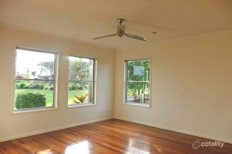 Property photo of 10 Lakedrive Crescent Marcoola QLD 4564