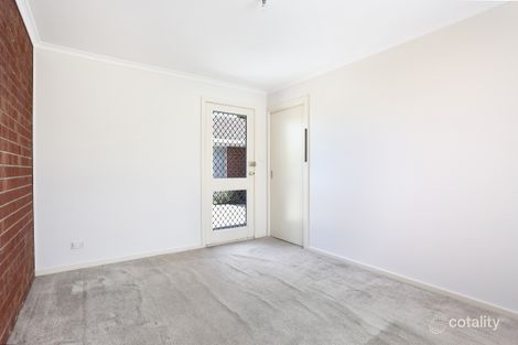 Property photo of 4 Kunzea Close Meadow Heights VIC 3048