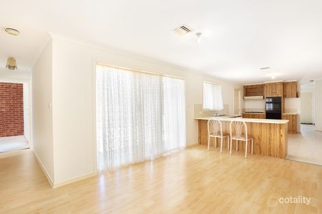 Property photo of 4 Kunzea Close Meadow Heights VIC 3048