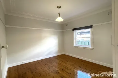 Property photo of 50 Nirranda Street Concord West NSW 2138