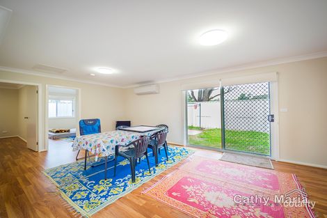 Property photo of 8A Warwick Avenue Mannering Park NSW 2259