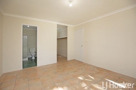 Property photo of 24 Davis Road Barragup WA 6209