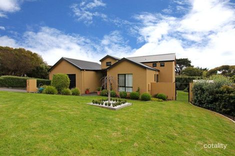 Property photo of 44 Seaview Parade Dromana VIC 3936