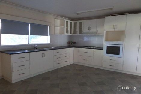 18 Arthur St, Narrandera, NSW 2700