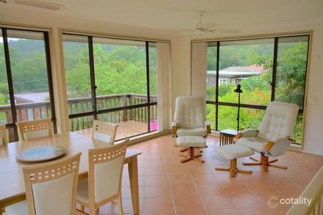 Property photo of 2 Nangara Lane Point Clare NSW 2250