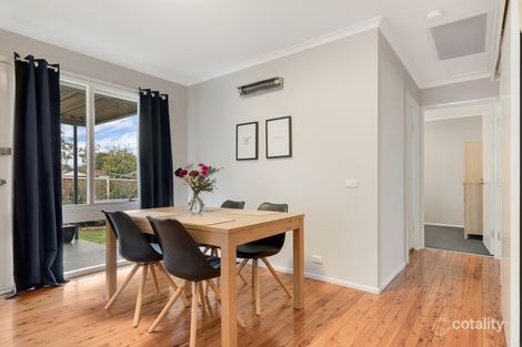 Property photo of 3 Weemala Crescent Bradbury NSW 2560