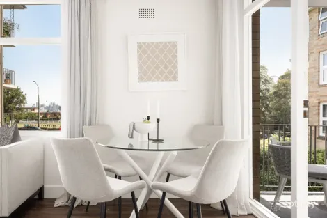 Property photo of 2/71 Bradleys Head Road Mosman NSW 2088