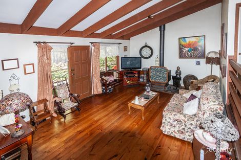 Property photo of 1 Tuohy Court Eildon VIC 3713