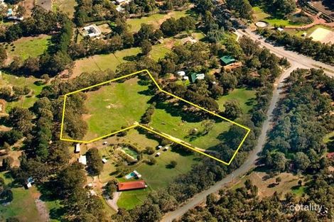 30 Springfield Rd, Bedfordale, WA 6112