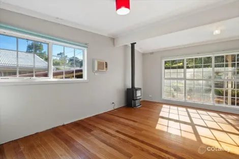 Property photo of 31 Warrain Avenue Rosebud VIC 3939
