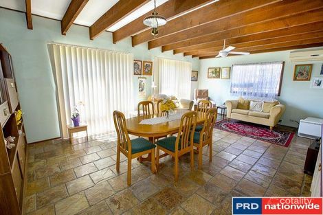 Property photo of 10 Munmora Place Oxley Park NSW 2760