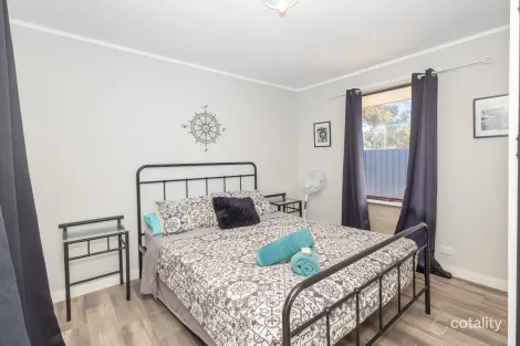 Property photo of 16 Thomas Street Leeman WA 6514