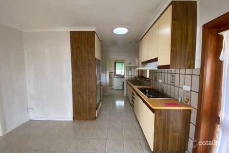 Property photo of 5 Suzanne Court Noble Park VIC 3174