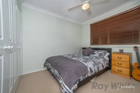 Property photo of 8 Archer Crescent Maryland NSW 2287