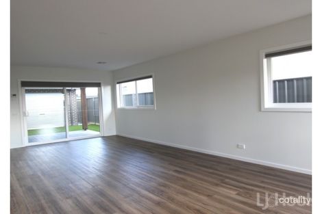 Property photo of 256 Gorman Drive Googong NSW 2620