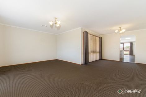 Property photo of 1/207 Lady Nelson Way Taylors Lakes VIC 3038