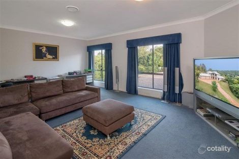 Property photo of 13 Manderson Court Belivah QLD 4207