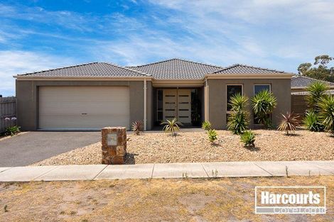 Property photo of 2 Ella Paige Place Carrum Downs VIC 3201