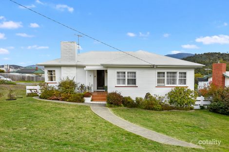 6 Malunna Rd, Lindisfarne, TAS 7015
