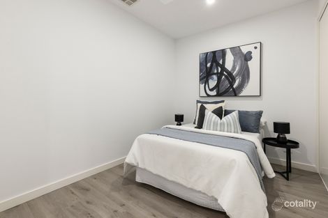 Property photo of 24 Schefflera Street Craigieburn VIC 3064