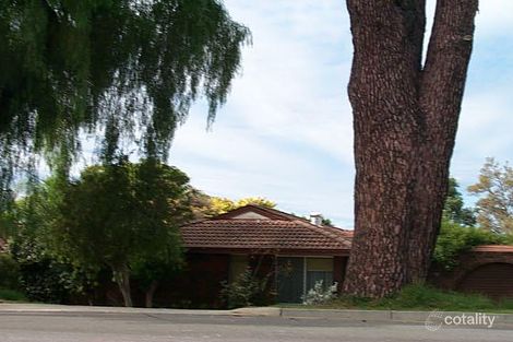 26 Spring Rd, Thornlie, WA 6108