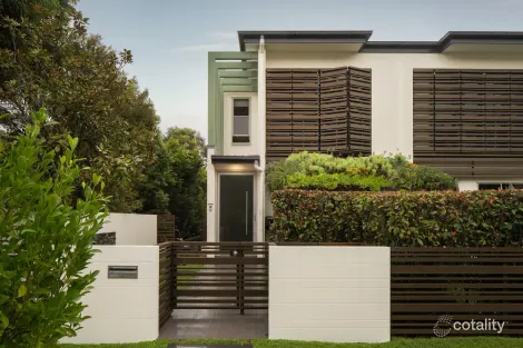 Property photo of 16 Barton Parade Balmoral QLD 4171