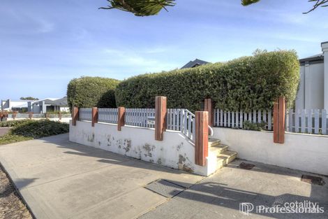Property photo of 98 Shorehaven Boulevard Alkimos WA 6038