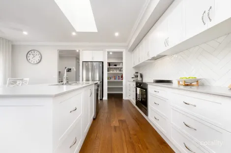 Property photo of 10 Meadow Drive Toolamba VIC 3614