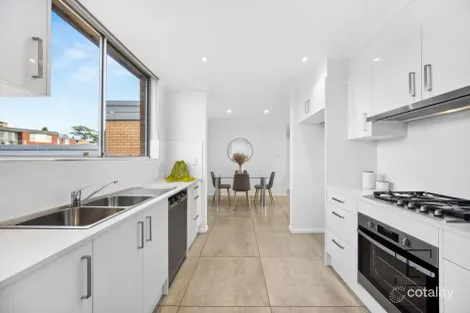 Property photo of 9/13 Bortfield Drive Chiswick NSW 2046
