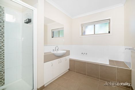 Property photo of 9/1834 Geelong Road Mount Helen VIC 3350