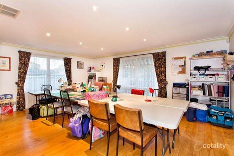 Property photo of 15 Wimmera Crescent Keilor Downs VIC 3038