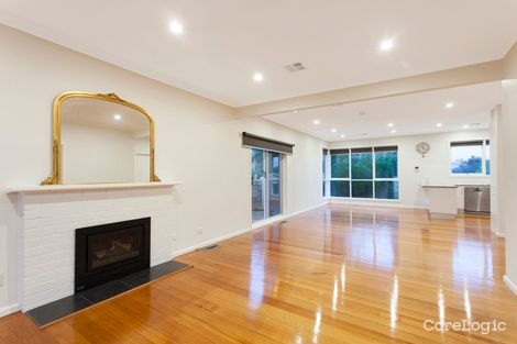 Property photo of 2 Neil Court Bentleigh East VIC 3165