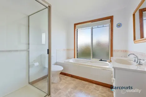 Property photo of 4 Markm Court West Ulverstone TAS 7315