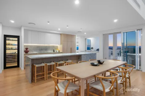 Property photo of 12 The Point Castle Hill QLD 4810
