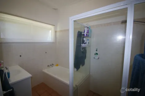 Property photo of 25 Guest Street Narrabri NSW 2390