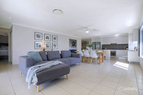 Property photo of 4 Lonsdale Close Narangba QLD 4504