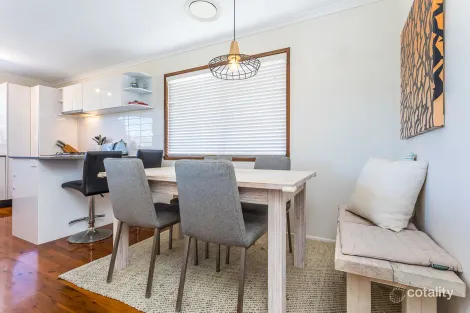 Property photo of 39 Burralong Street Deagon QLD 4017