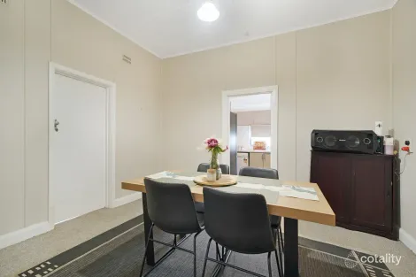 Property photo of 28 Chester Street Warren NSW 2824