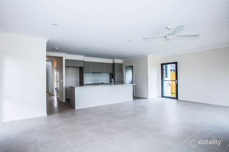 Property photo of 28 Dominic Place Heathwood QLD 4110