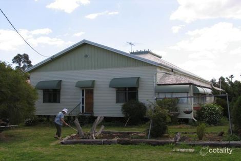 34 Mason St, Clifton, QLD 4361