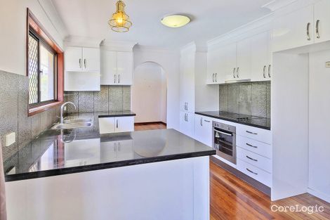 Property photo of 33 Freesia Street Macgregor QLD 4109