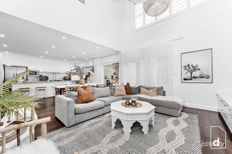 Property photo of 43 Ursula Road Bulli NSW 2516