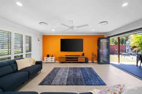 Property photo of 30 Claremont Drive Robina QLD 4226