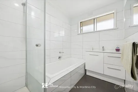 Property photo of 226 Highbury Road Mount Waverley VIC 3149